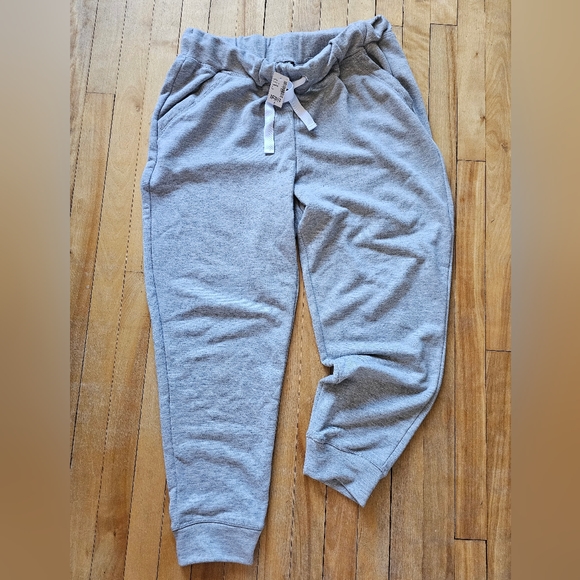 BNWT Grey Sweatpants Size X - Picture 1 of 6